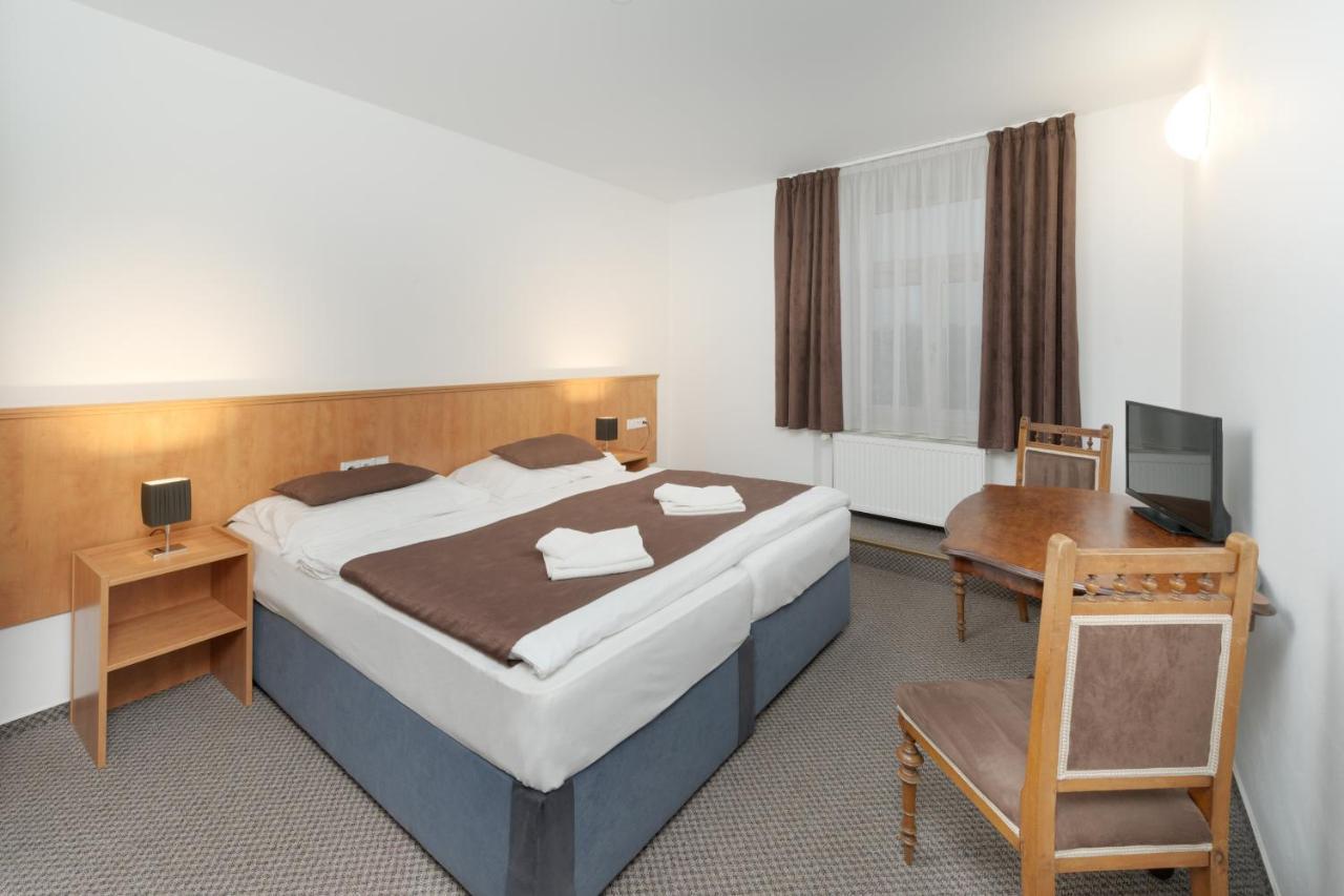 Hotel Na Stare Poste Jilemnice Zewnętrze zdjęcie