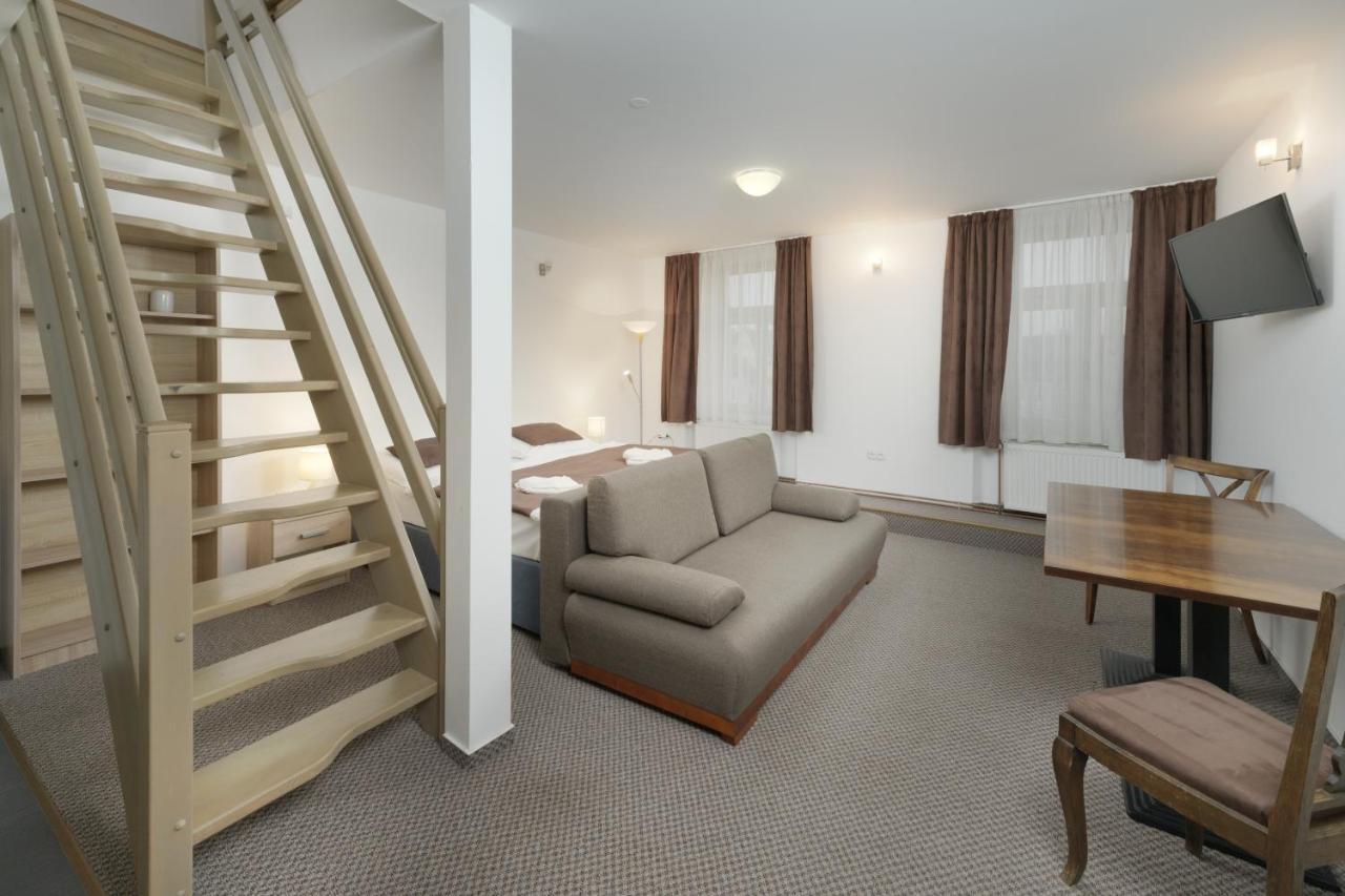 Hotel Na Stare Poste Jilemnice Zewnętrze zdjęcie